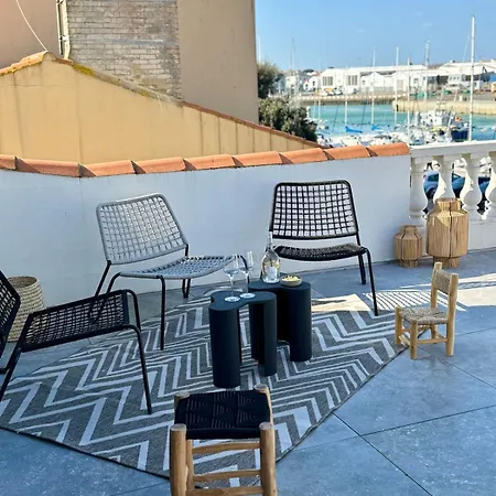 Διαμέρισμα With A View And Terrace